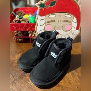 UGG Black Neumel Ez-fit  Boots